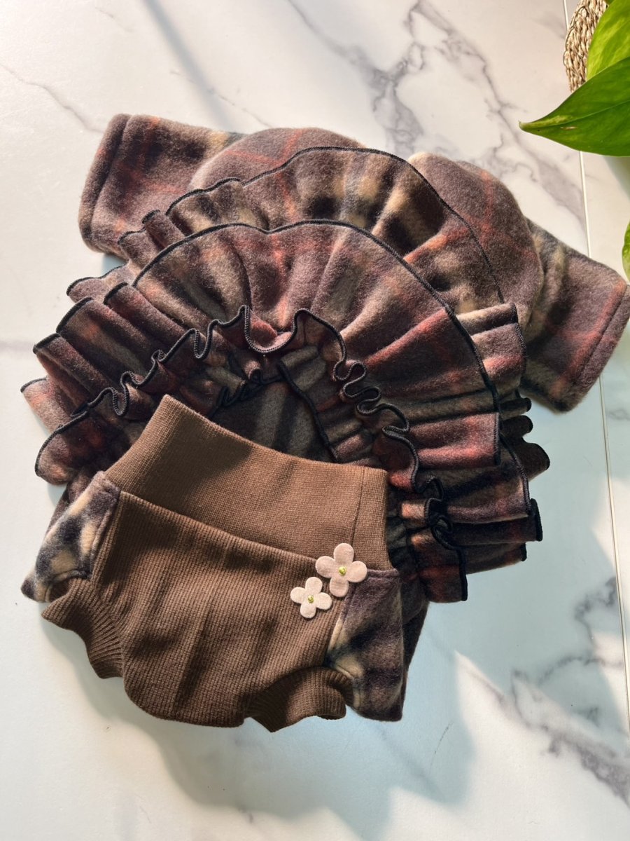 画像2: 【D17】ブラウンチェック柄（フリフリおぱんちゅ） (2)